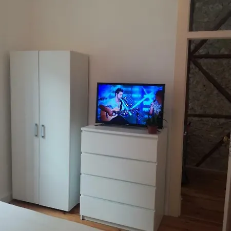 Flor Liz Apartment *