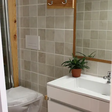 Flor Liz Apartment *